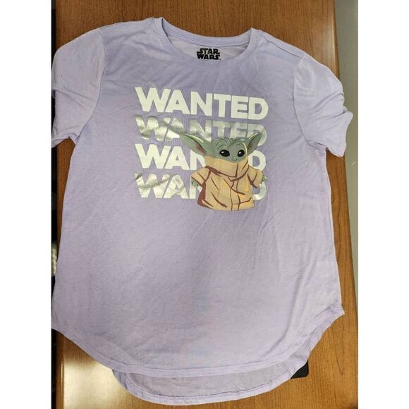 NWOT Star Wars "WANTED" Baby Yoda 2xl lavender short sleeved t-shirt - Picture 1 of 5